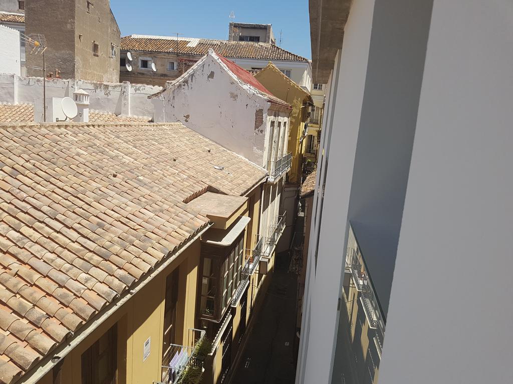 Malaga City Breaks Экстерьер фото