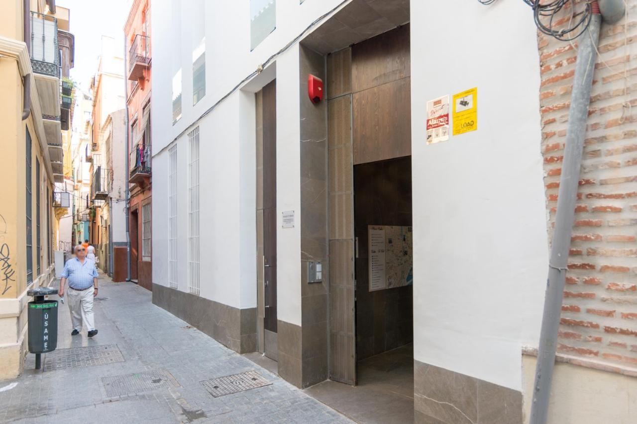 Malaga City Breaks Экстерьер фото